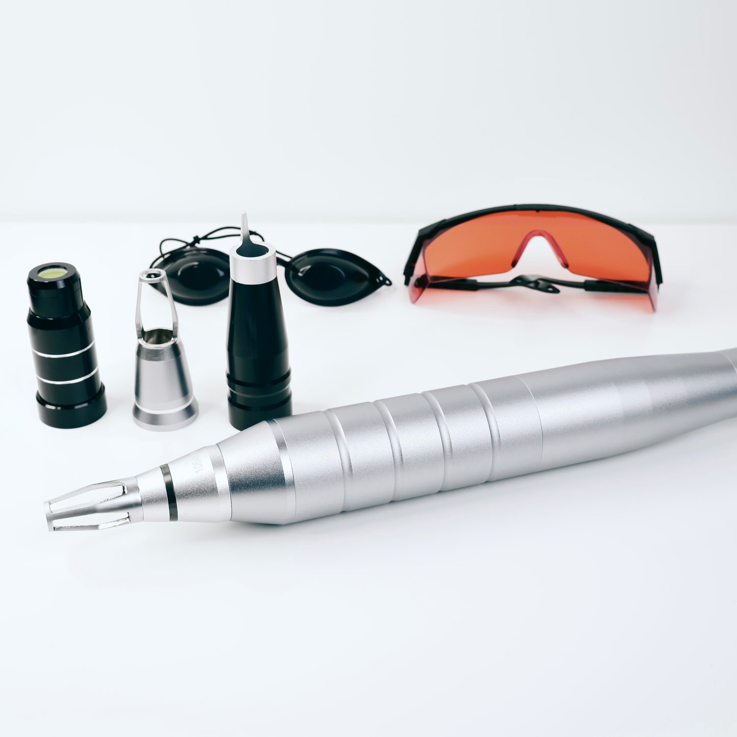 Equipamento Laser 2 Em 1 Tripla Onda e Remoção de Tatuagens