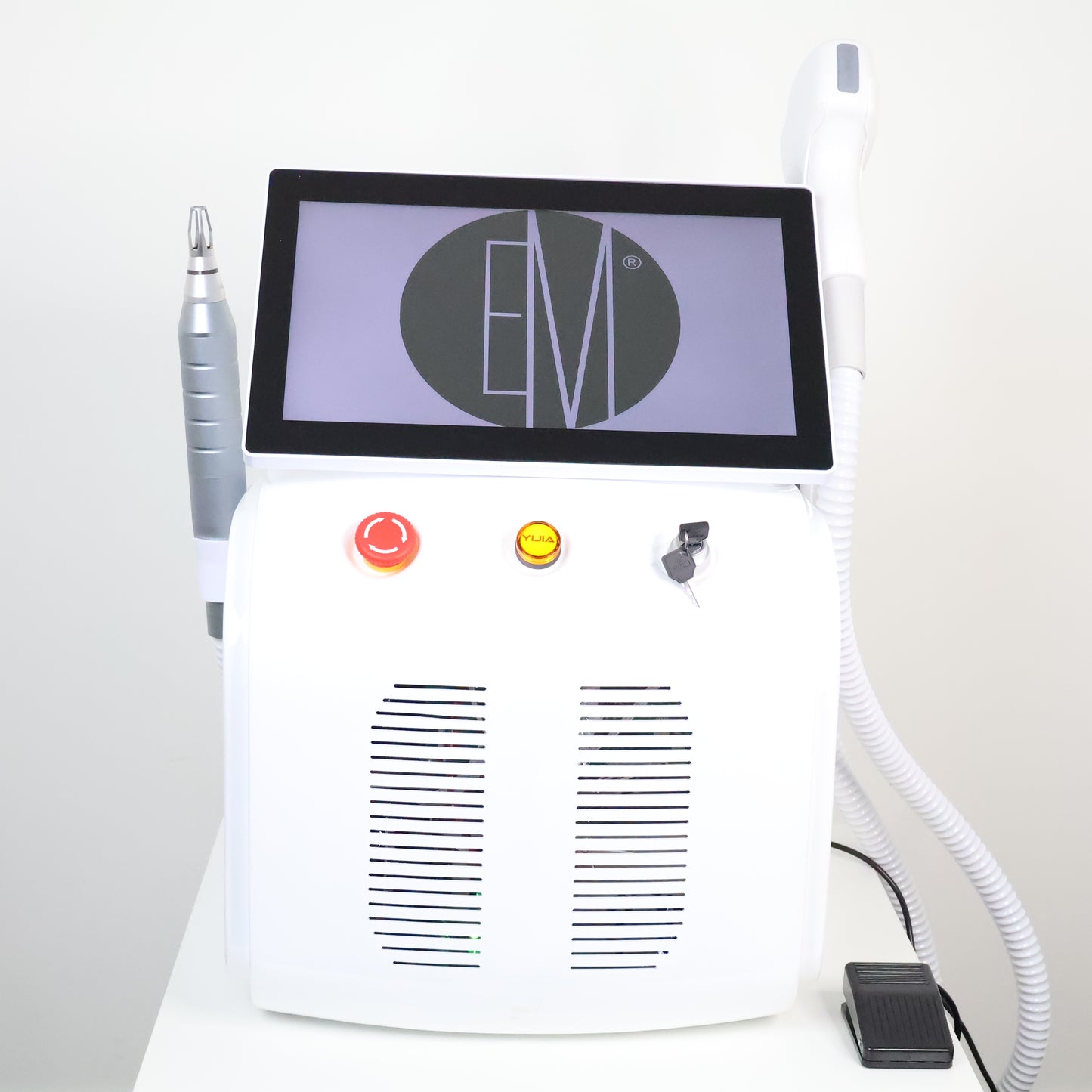 Equipamento Laser 2 Em 1 Tripla Onda e Remoção de Tatuagens (Aluguer)